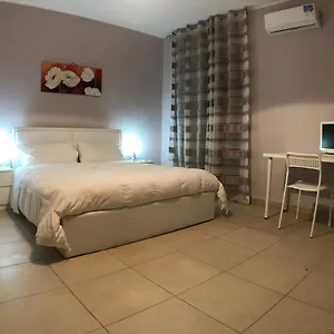casa-sinatra-catania.catania-hotels.net/